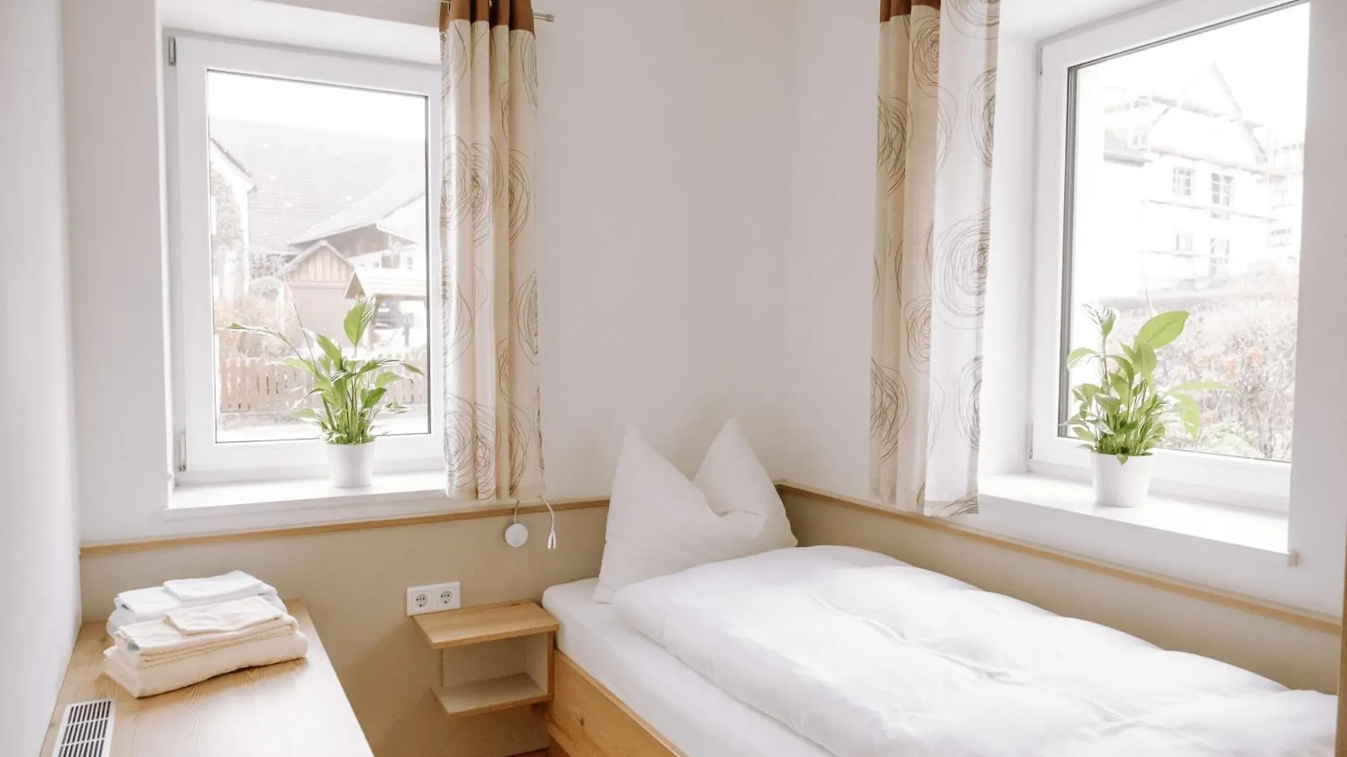 Pension Zum Schrammel Altdorf bei Nuernberg 0*,  Germany