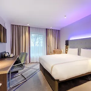 https://premier-inn-duesseldorf-city-friedrichstadt.topcolognehotels.com
